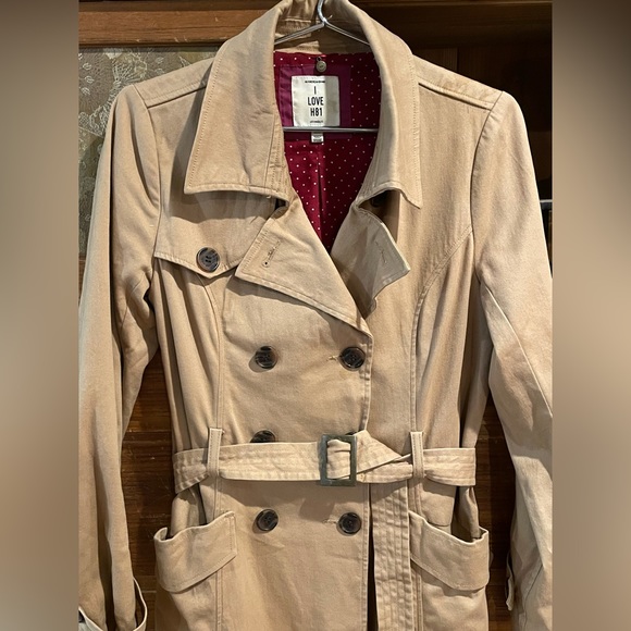 Trench coat - Picture 2 of 3